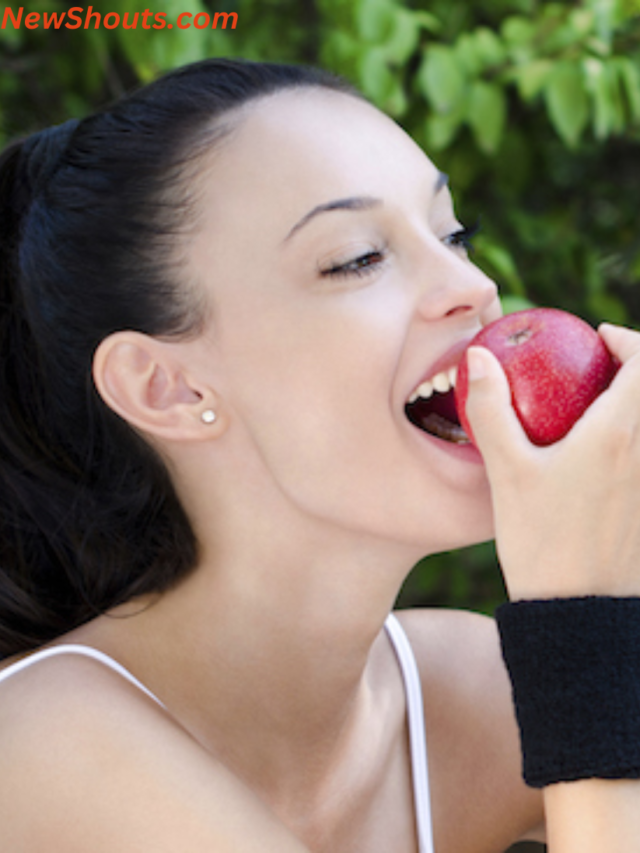 आइये जाने सुबह में सेब खाने के 7 चमत्त्कारी फायदे
